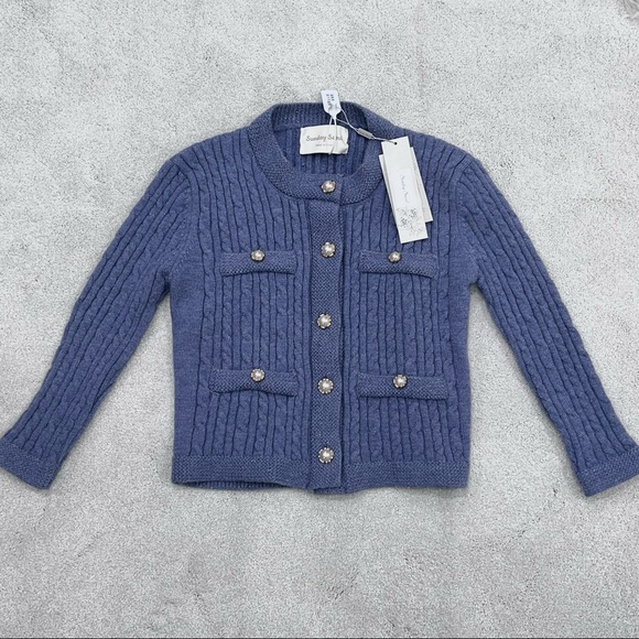 BRAND NEW Classy Short Cardigan - Picture 2 of 2